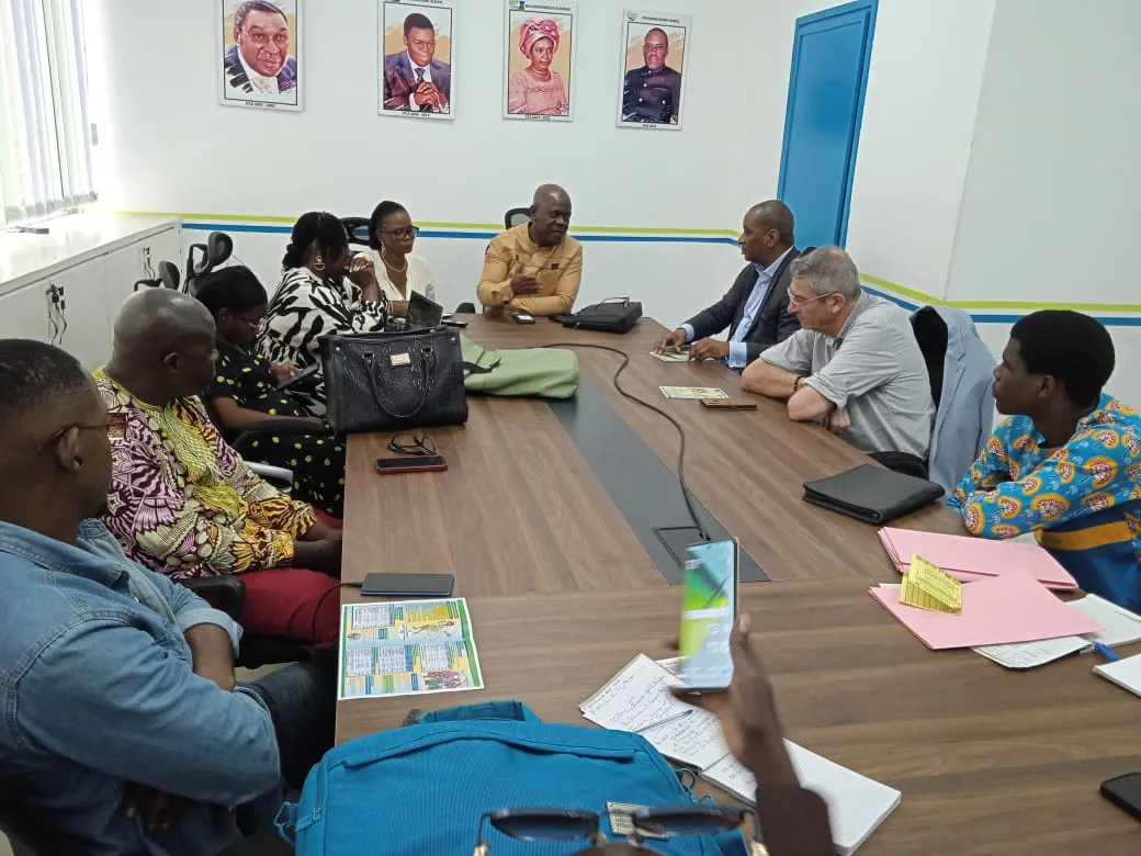 MUSOCOM DOUALA 5